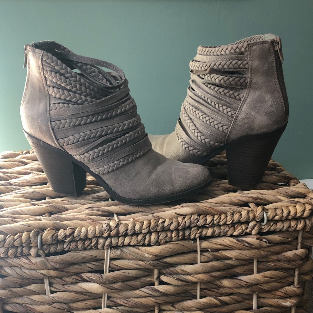 Fergie Braided Heeled Boots - Taupe